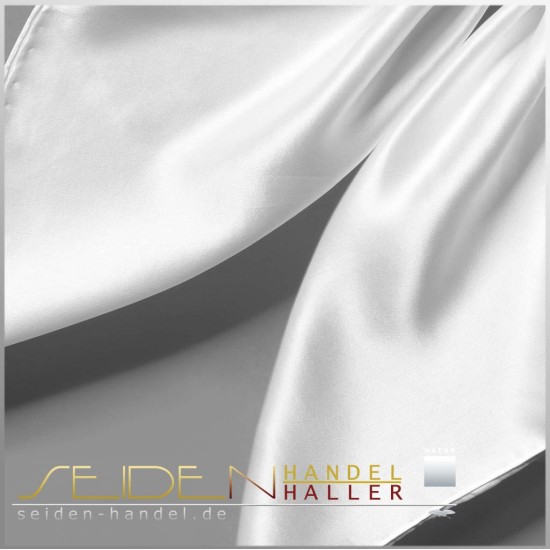 Seidentuch Crepe Satin 12.5, Format: 55 x 55cm, naturweiss Seidentuch Crepe Satin 12.5, Format: 55 x 55cm, naturweiss