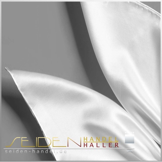 Seidentuch Crepe Satin 12.5, Format: 68 x 68cm, naturweiss Seidentuch Crepe Satin 12.5, Format: 68 x 68cm, naturweiss