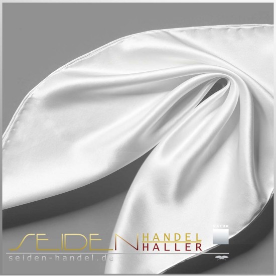 Seidentuch Crepe Satin 12.5, Format: 68 x 68cm, naturweiss Seidentuch Crepe Satin 12.5, Format: 68 x 68cm, naturweiss