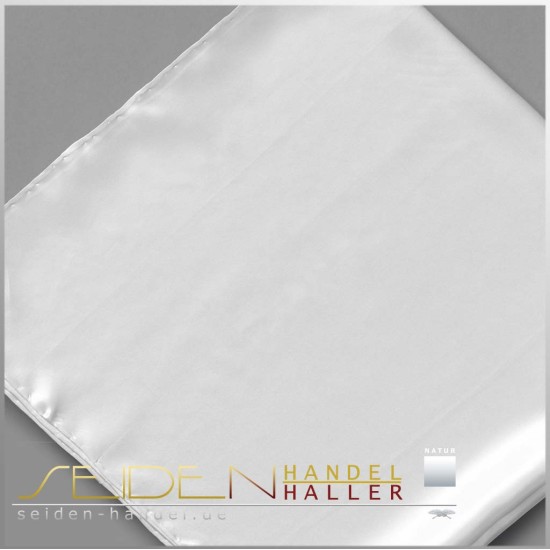 Seidentuch Crepe Satin 12.5, Format: 90 x 90cm, naturweiss Seidentuch Crepe Satin 12.5, Format: 90 x 90cm, naturweiss