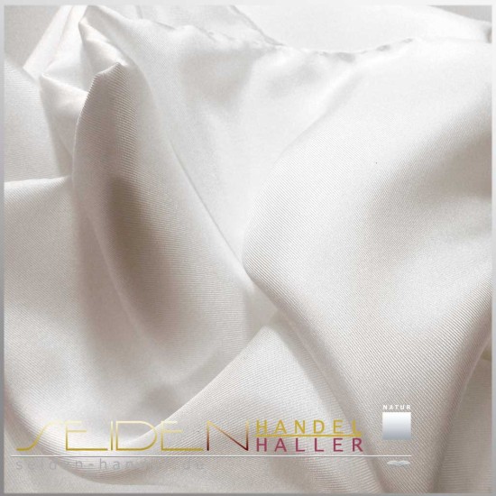 Seidentuch Twill 14, Format: 110 x 110cm, naturweiss Seidentuch Twill 14, Format: 110 x 110cm, naturweiss